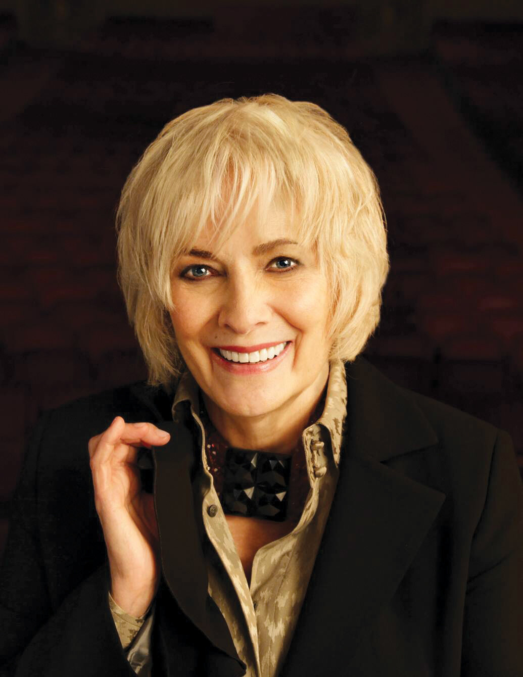 Betty Buckley photo