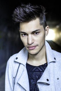 Zach Villa photo