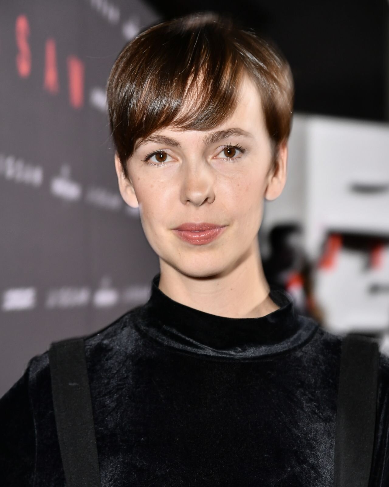 Brittany Allen photo