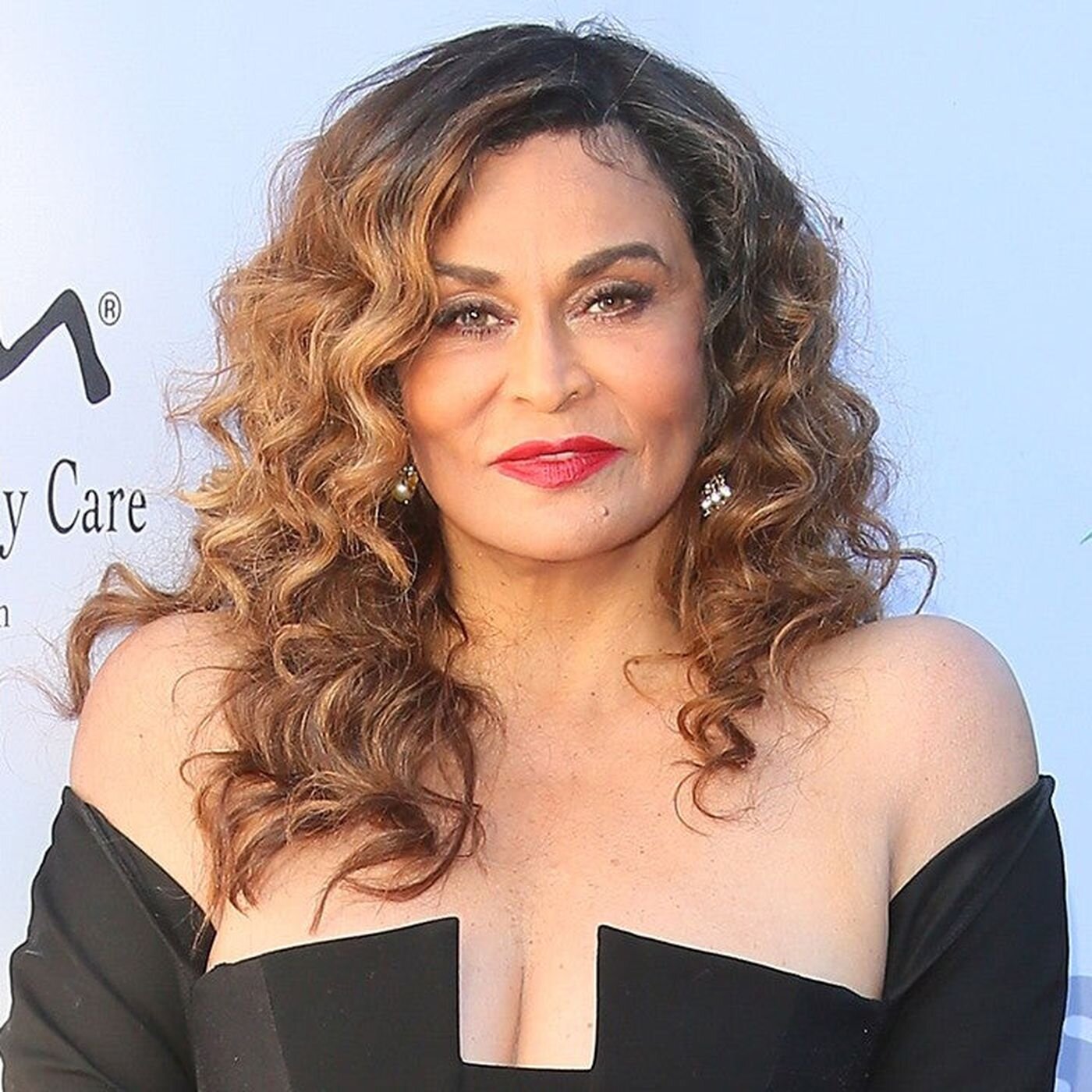 Tina Knowles-Lawson photo